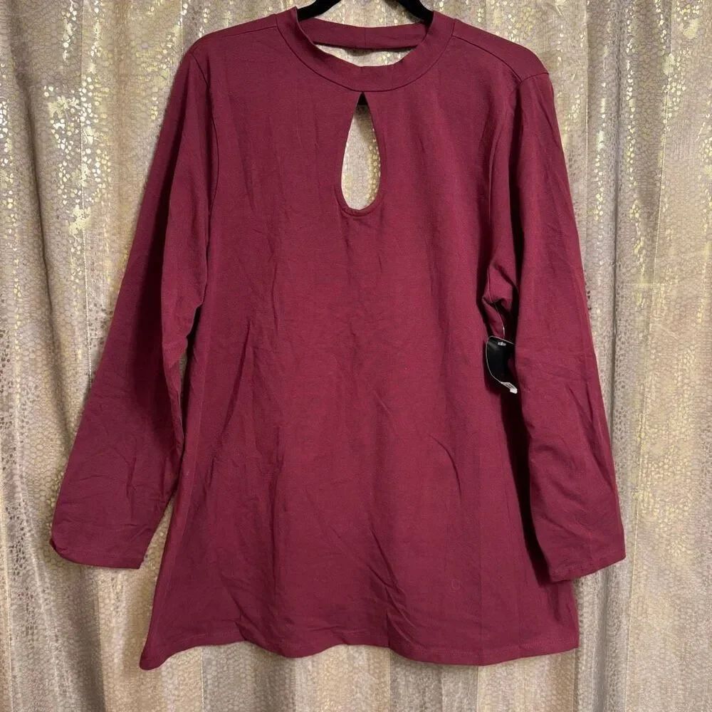 Torrid Burgundy Foxy Keyhole Front Long Sleeve Stretch Open Back Top 3X